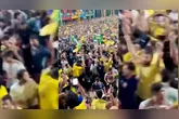 A torcida pelo Brasil em Bangladesh comemorou muito a classificação para as oitavas de final da Copa do Mundo