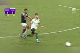 Zér Ricardo foi expulso após análise do VAR