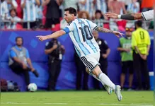 Pela seleção da Argentina, Messi acumula 119 gols em 200 partidas disputadas.