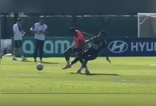 Lance chamou atenção nas redes sociais, mas fez parte do treino do dia.
