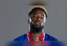 Duckens Nazon deixou o Irã após o início dos ataques militares e agora lidera o Haiti para a Copa do Mundo de 2026.