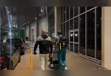 Único jogador presente, Danilo chega ao Brasil com avião da CBF após eliminação na Copa do Mundo