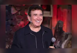 Cantor Amado Batista traz turnê de 50 anos de carreira para a abertura do aniversário de Tucumã nesta quinta-feira (7).