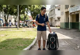A restrição abrange não apenas o cotidiano escolar, mas também eventos e festividades promovidos pelas instituições de ensino em todo o estado.