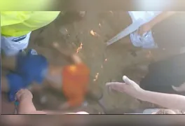 Jovem de 25 anos foi executado a tiros no fim da tarde deste domingo enquanto estava em uma barraca; criminoso fugiu e a área não possui câmeras.