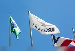 Argentina, Paraguai e Uruguai seguem autorizados; governo corre contra o tempo para reverter decisão sanitária até setembro.