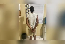 Suspeito foi capturado após confessar o crime e indicar o local onde havia ocultado o corpo da vítima em meio à vegetação.