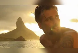 Em entrevista, o ator desmistificou lenda urbana e explicou o atual status de sua relação com Fernanda Paes Leme.
