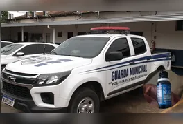 A vítima relatou aos agentes que foi forçada pelo próprio companheiro a consumir "barragem"