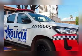 Policiais do Batalhão de Missões Especiais (BME) isolam área de mata na Vila do Rato após confronto armado durante a tarde.
