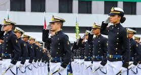 A formação oferecida é em Ciências Navais, com ensino superior totalmente gratuito.