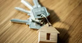 Descubra como o lucro do FGTS pode ajudar a reduzir a dívida da sua casa própria e as condições necessárias para utilizá-lo.