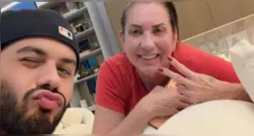 Zé Felipe revelou que perdeu a festa de 15 anos da sobrinha após passar horas conversando com a ex-sogra, Margareth Serrão.