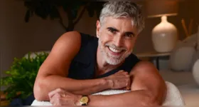 Reynaldo Gianecchini exibe o novo visual adotado para interpretar um personagem em seu próximo filme.