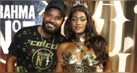 Erika Januza se emocionou ao falar sobre o fim do relacionamento e destacou que não permitirá que a situação apague sua trajetória profissional.