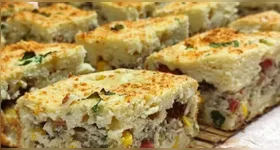 Delícia de torta de sardinha para lanche ou jantar