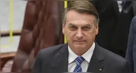 A Polícia Federal cumpre mandado na casa de Jair Bolsonaro a pedido de Alexandre de Moraes. Conheça detalhes da operação e suas repercussões.