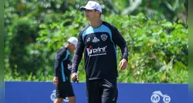 Junior Rocha prepara sua equipe para maratona de jogos que virá nos próximos meses.
