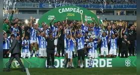 Paysandu empilha troféus enquanto enfrenta desafios administrativos em ano de aceno para maior responsabilidade administrativa.