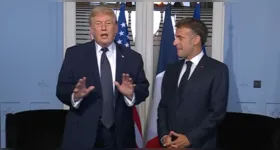 Trump anunciou que EUA já assinaram acordo com o Irã durante reunião bilateral com o presidente Macron no G7.