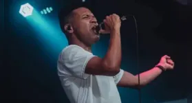 A trajetória de Diogo Nascimento na música é um reflexo de superação e de um talento que foi cultivado desde a infância.