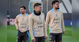 A Argentina se classificou para as quartas de final após um jogo emocionante contra Cabo Verde.