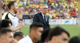 Ancelotti terá mais uma "dor de cabeça" para montar o time para enfrentar a Escócia.