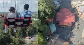 Um brinquedo do parque Six Flags, nos Estados Unidos, apresentou uma falha técnica e deixou passageiros presos a cerca de 80 metros de altura por aproximadamente 10 minutos.