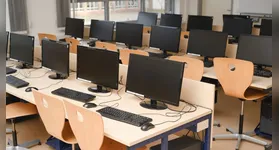 Indicador Escolas Conectadas (Inec) aponta que 72,9% das instituições de ensino básico do país já possuem conexão adequada dentro das salas de aula.