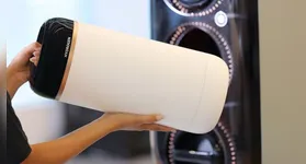 Nova tecnologia de tanques intercambiáveis promete reabastecimento em segundos, superando o tempo gasto em postos convencionais.