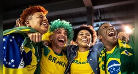 Estudo de economia comportamental mostra que atalhos mentais e vieses intuitivos fazem o torcedor ignorar as estatísticas reais na Copa do Mundo.