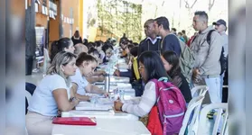 Indústria e serviços devem liderar contratações no trimestre. Estimativa da Asserttem aponta estabilidade frente a 2025.