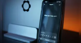 Ação apresentada na Califórnia acusa a OpenAI de negligência por falhas de orientação médica em assistente virtual.