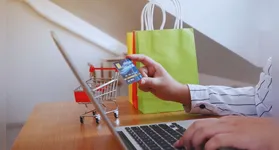 O varejo online realiza nesta terça-feira, 28 de abril, o Dia do Frete Grátis