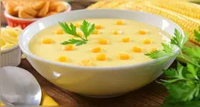 Diferente das versões tradicionais, essa receita fica ainda mais cremosa com o uso de creme de leite, ingrediente que realça o sabor.