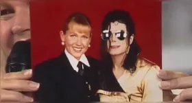 Ao entrar no rancho, Xuxa conta que assinou um termo de confidencialidade.