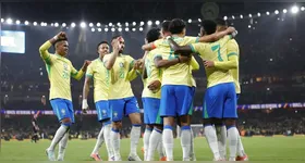 A Seleção Brasileira faz os três jogos da fase de grupos no período noturno.