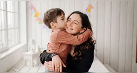 Com base no signo solar, é possível identificar tendências de comportamento, estilos de cuidado e formas de demonstrar afeto.