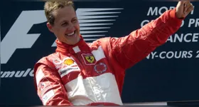 Atualmente, Michael Schumacher recebe assistência médica permanente em suas residências na Suíça e em Maiorca, na Espanha.