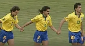 O campeão do mundo teve anos de Seleção e ainda atua no meio do futebol.