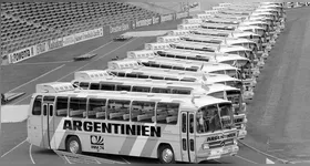 Imagem ilustrativa da notícia Ônibus da seleção com torneira de cerveja? Copa do Mundo de 1974