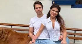 A cantora posto foto com o piloto nas redes sociais no Dia dos Namorados