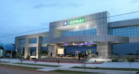A parceria entre o Senai (foto) e a Petrobras capacita e remunera alunos
