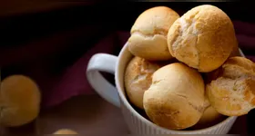 O pão de queijo é um dos quitutes queridinho dos brasileiros.