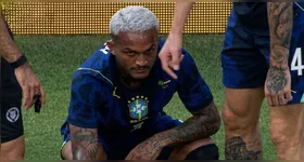 Wesley sofreu uma lesão de grau 3 na virilha.
