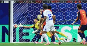 O Goleiro Vozinha foi um dos grandes nomes da partida entre Cabo Verde e Esapanha.