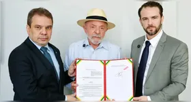 O Decreto nº 13.033/2026 foi publicado em edição extra do Diário Oficial da União (DOU).