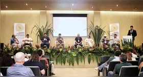 Evento reúne especialistas e representantes do setor para discutir o futuro do manejo florestal na Amazônia.