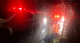 O empresário foi surpreendido por disparos ao chegar em casa após sair da igreja; polícia investiga motivação e busca identificar os suspeitos