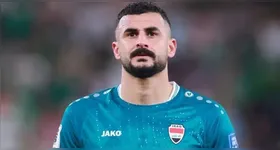 Aymen Hussein, atacante da seleção do Iraque, foi detido e interrogado por sete horas ao chegar aos Estados Unidos para a preparação da Copa do Mundo de 2026.